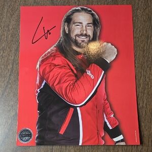 Chris Hero Autographed Photo - 8x10‎